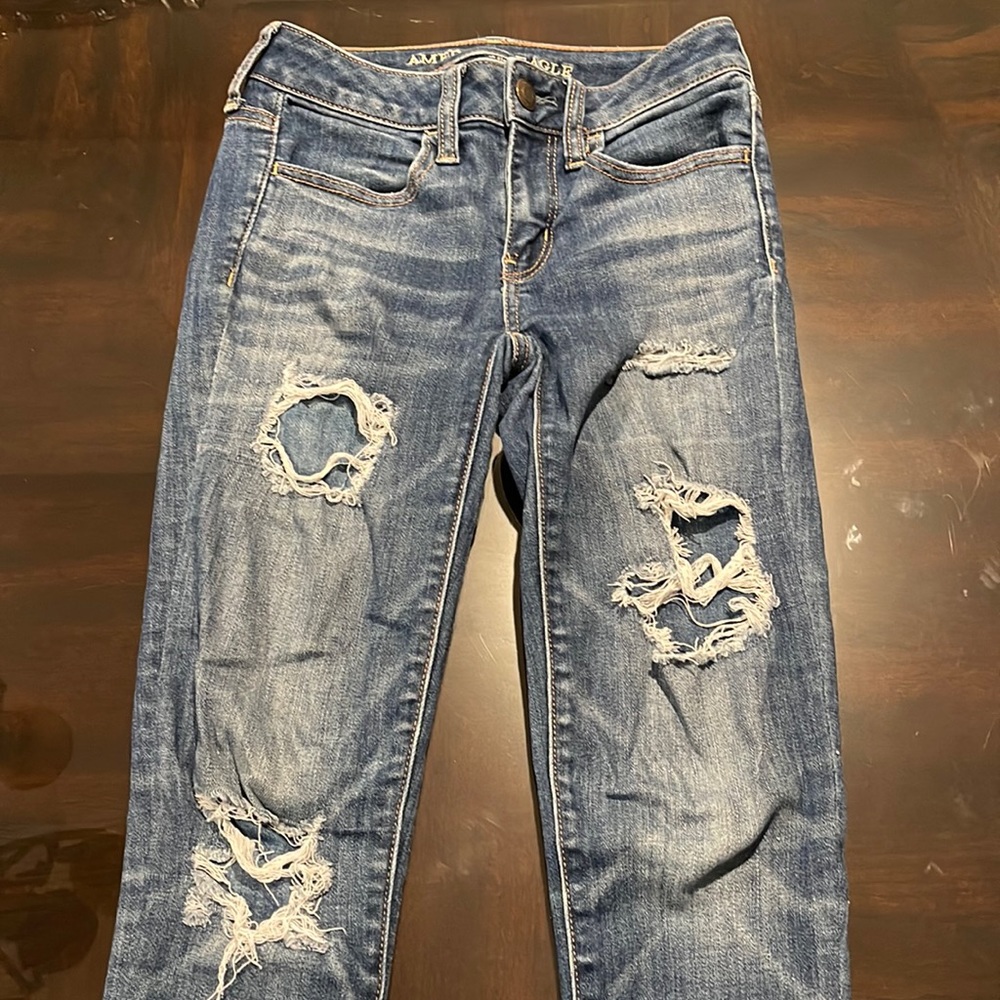 American Eagle Outfitters Jean distressed Patched Jeggings size 2